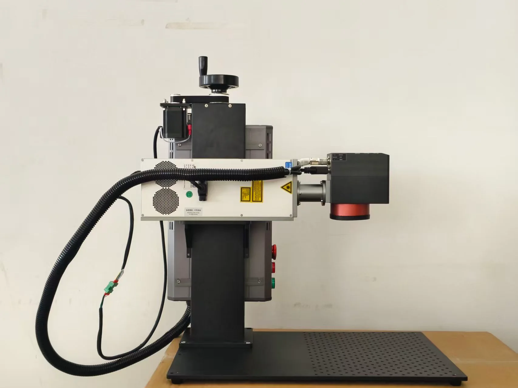50W JPT M8 fiber laser upgraded to 2.5D with G3 Pro galvo head and EZCad 3 software