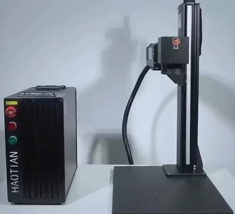 Black Haotian split fiber laser engraving machine with motorized Z axis column