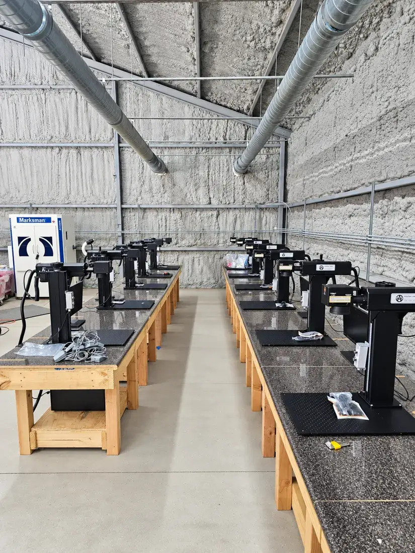 Customer production workshop fitted with a full line of Haotian fiber laser marking machines